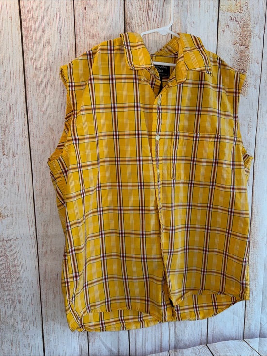 Abercrombie & Fitch Other - Abercrombie & Fitch Yellow Plaid Sleeveless Button-Down Shirt